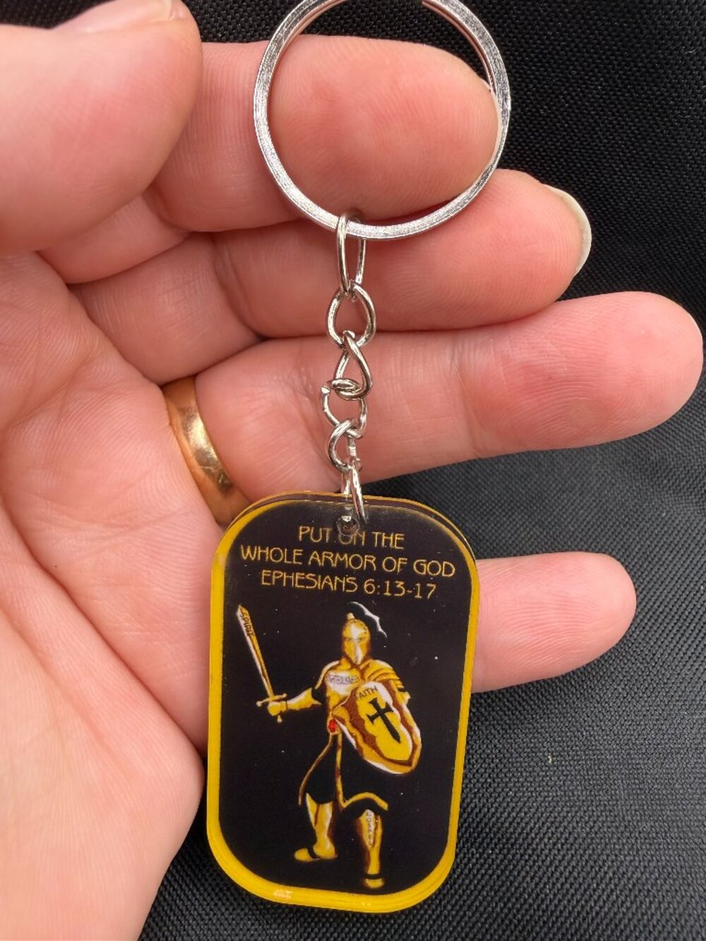 🛡️ The Armour of God Ephesians 6:13-17 Keychain: Knight Faith Dog Tag Gift